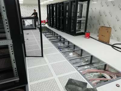 綿陽市中心醫院機房建設與維護服務 構建高效、穩定、安全的醫療信息系統基石